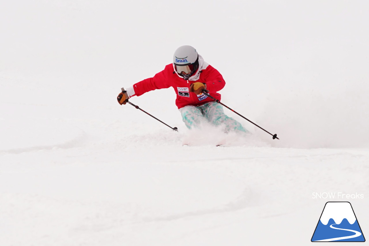 注目の15歳スキーヤー・原田侑駿が、粉雪舞うサッポロテイネで躍動 (o^ー')b♪